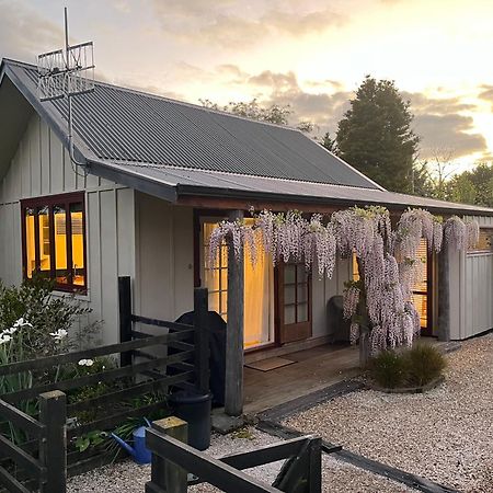Tasman Village Cottage Ngoại thất bức ảnh